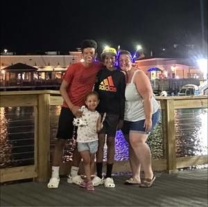 Meet your Posher, Abby